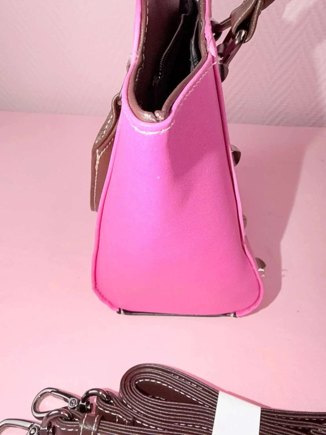 Petit sac à main bandoulière Camargue neuf jamais utilisé – photo 9